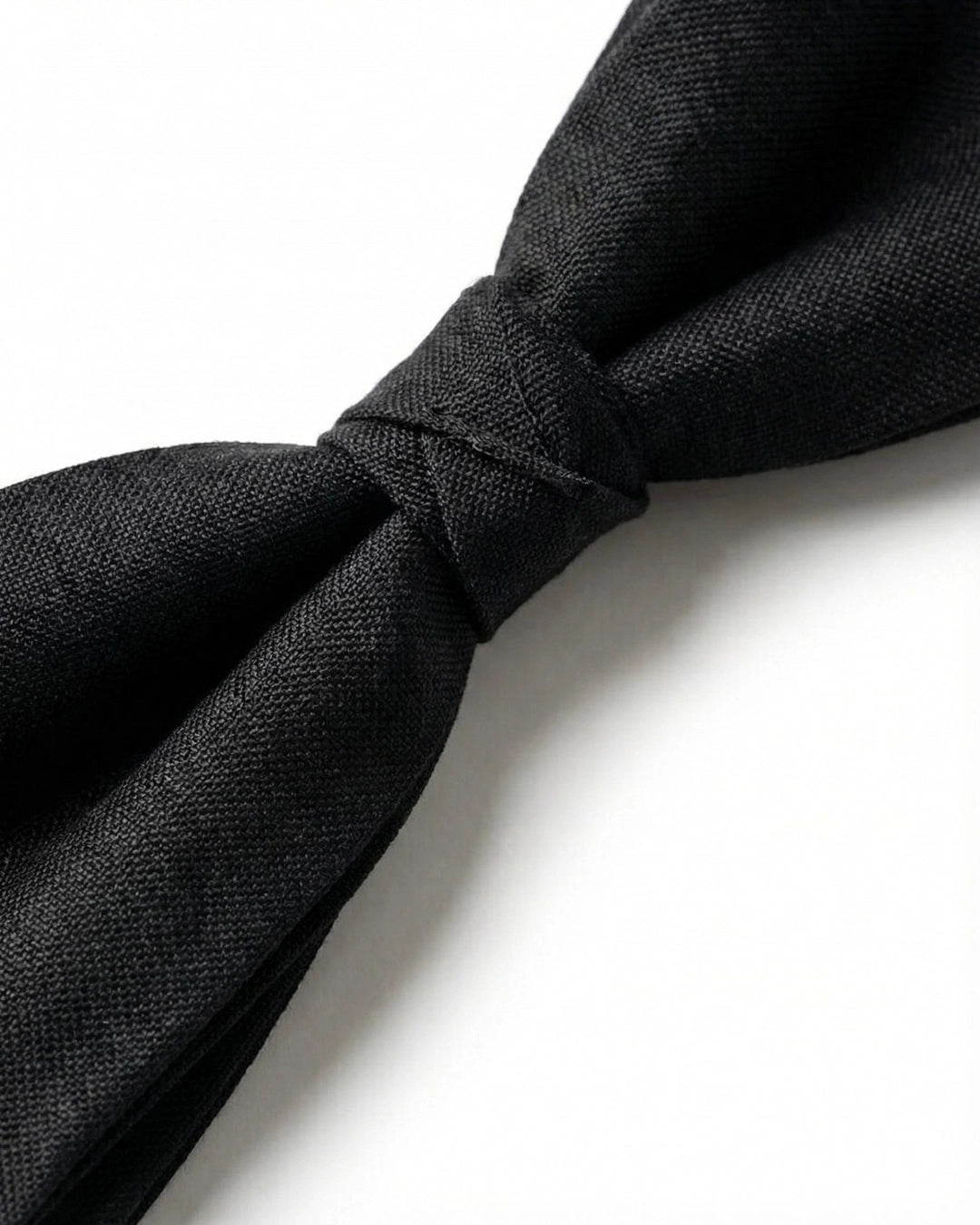 Black Batwing Bow Tie