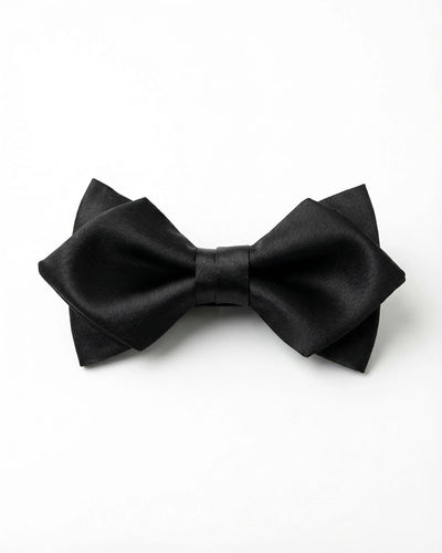 Black Diamond Point Bow Tie