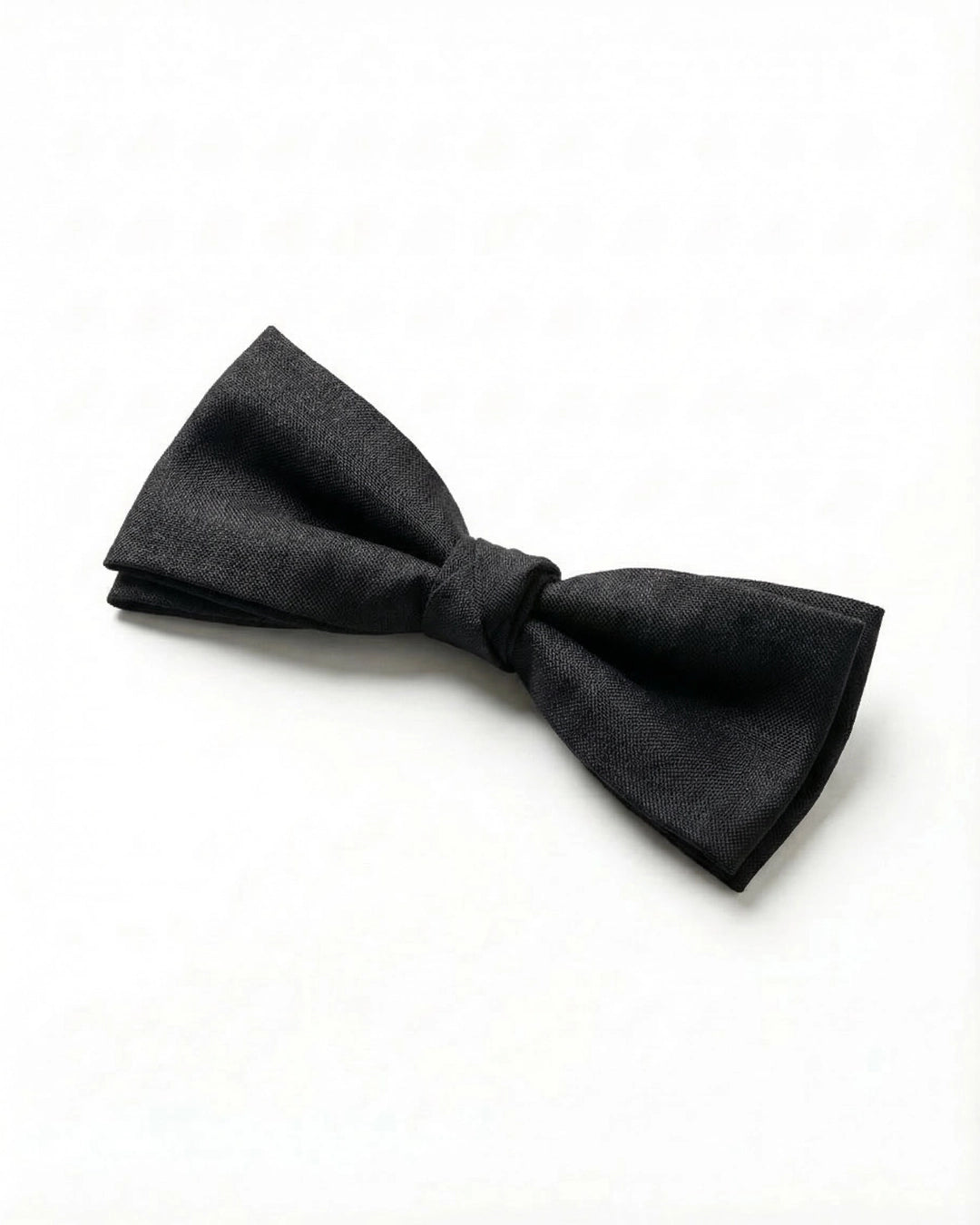 Black Batwing Bow Tie