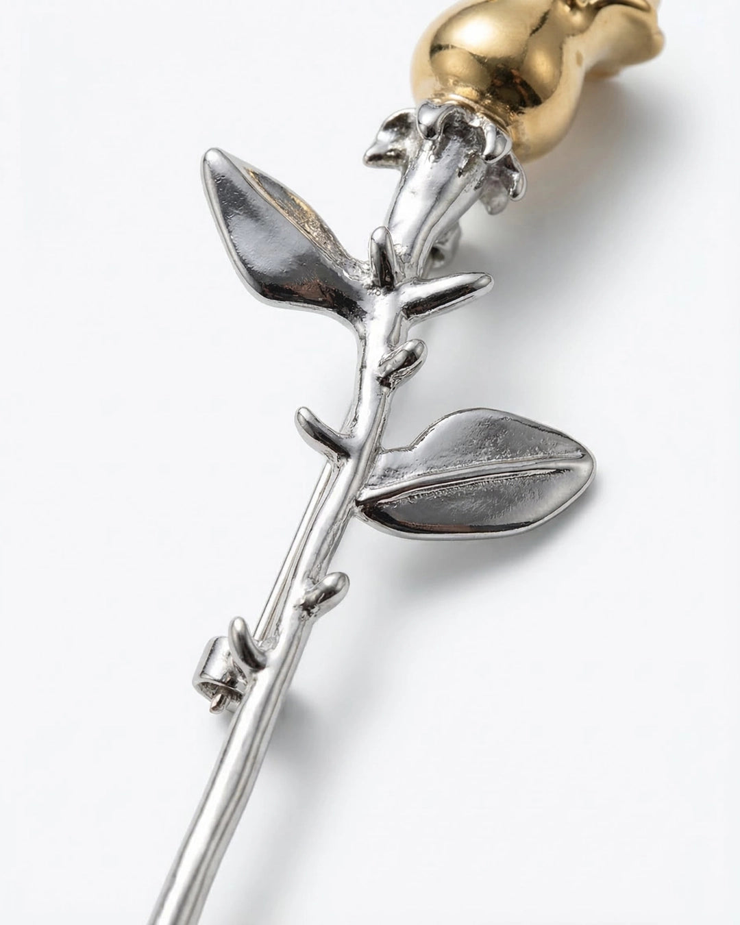Tulip Lapel Pin